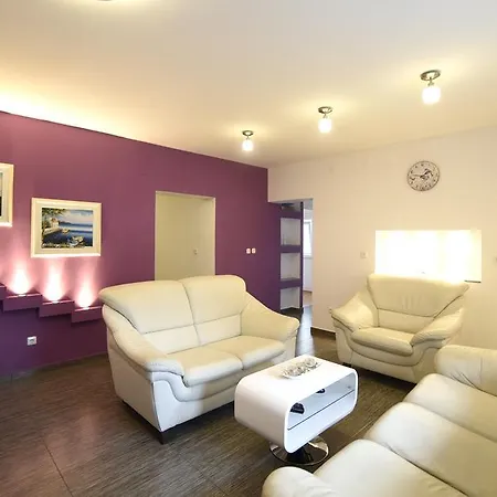 شقة Vicka 237 بولا