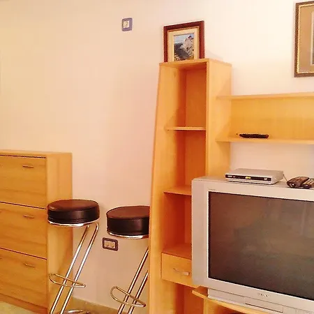 Apartman Vicka 237 *